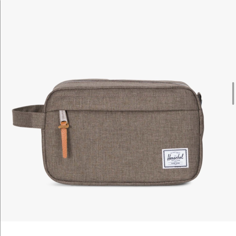 Herschel toiletry bag